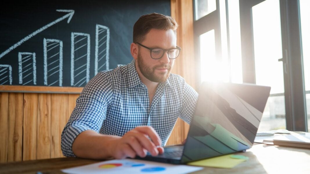 Financial Management For Small Business Boosts Growth
